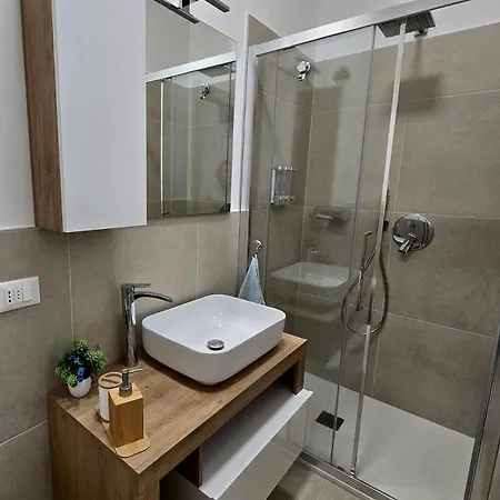 Felicita - 2 Terraces & Relax アパート レッコ