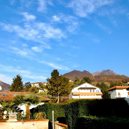 Felicita - 2 Terraces & Relax アパート *