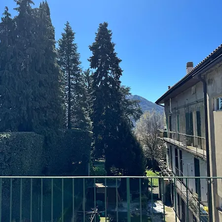 Felicita - 2 Terraces & Relax Lägenhet Lecco